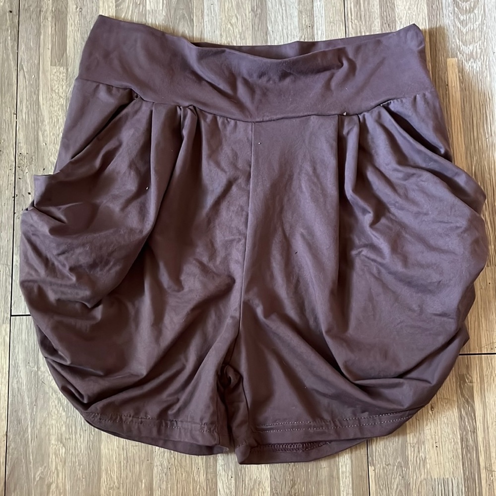 Conceited shorts